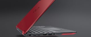 Copertina di Fujitsu rinnova i notebook ultrasottili per chi lavora, arriva il Lifebook U939x che pesa 1 Kg