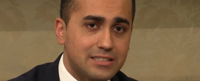 Copertina di Di Maio: “Su di me accuse di alleanze col Pd. È un partito subdolo che governa con Micciché e Forza Italia”