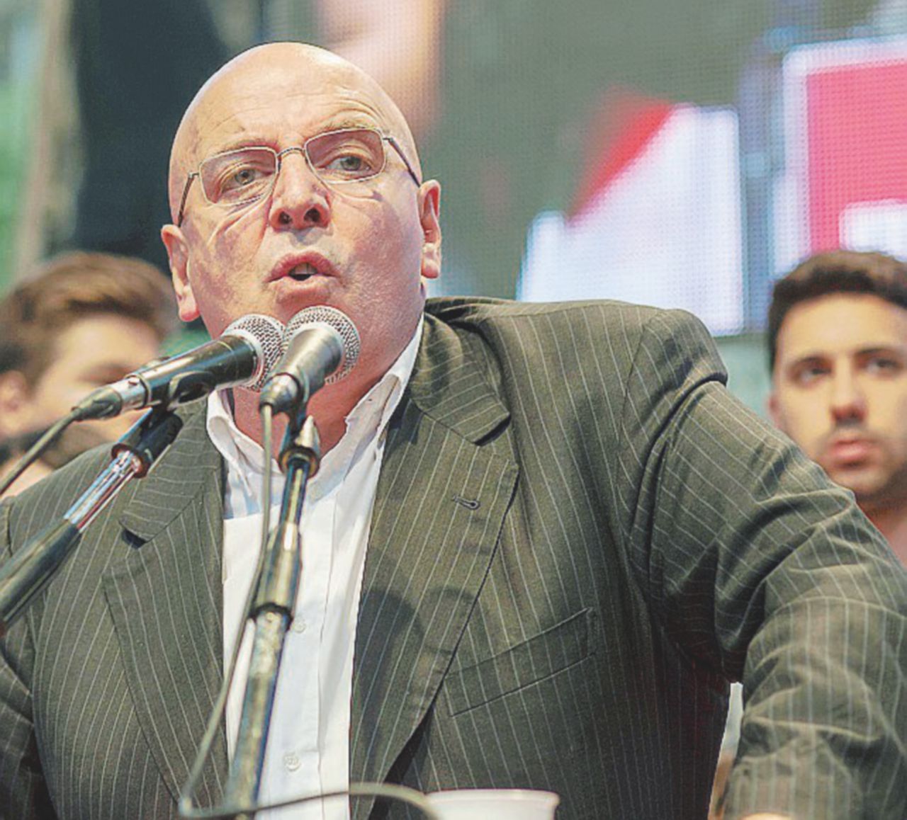 Altri guai per Oliverio, sotto inchiesta la compagna