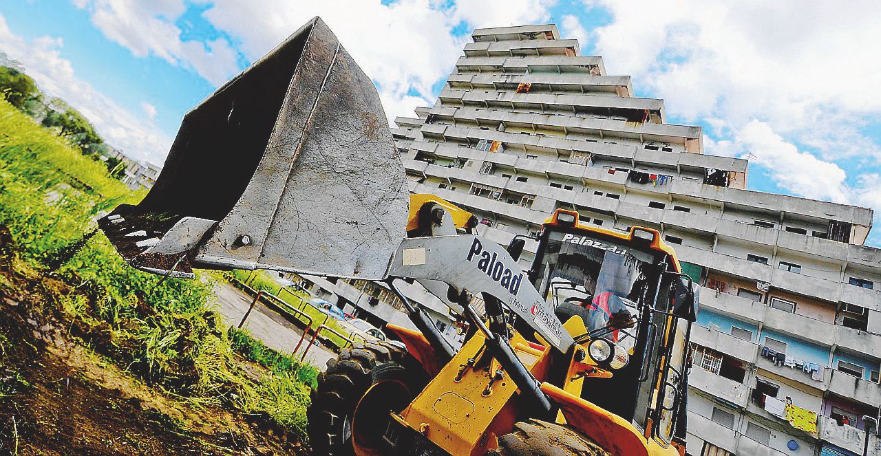 Copertina di Napoli chiude “l’incubo” Vele “La lotta di Scampia ha vinto”