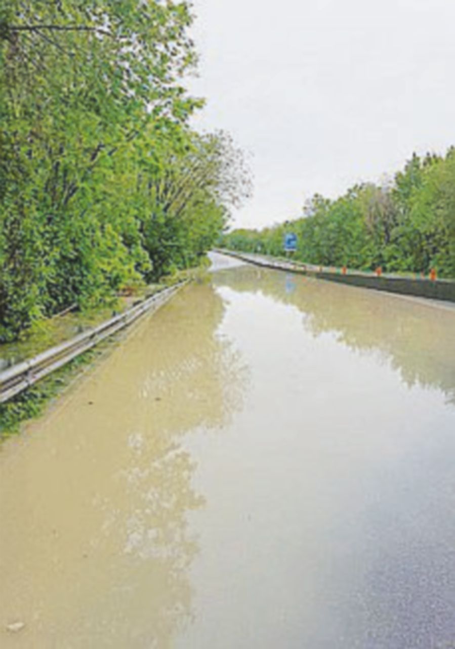 Allerta rossa in Emilia-Romagna: esonda il Savio