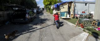 Copertina di Case popolari, Ue: “I rom nel Lazio sono discriminati”. Bruxelles apre una procedura di pre-infrazione