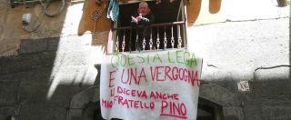 Copertina di “Questa Lega è una vergogna, lo diceva anche Pino”, a Napoli lo striscione del fratello di Pino Daniele contro Salvini
