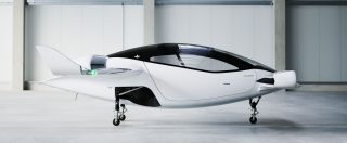 Copertina di Il taxi volante elettrico di Lilium ha spiccato il volo in Germania, entrerà in servizio nel 2025