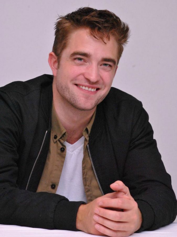 che è Edward Cullen datazione nella vita reale