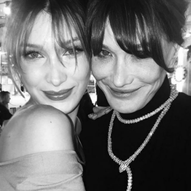 Festival di Cannes, Bella Hadid e Carla Bruni fanno una foto insieme: la somiglianza è impressionante