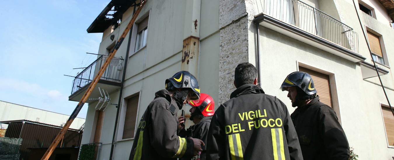 Lumezzane, incendio in appartamento: il padre muore, moglie e figlia in salvo
