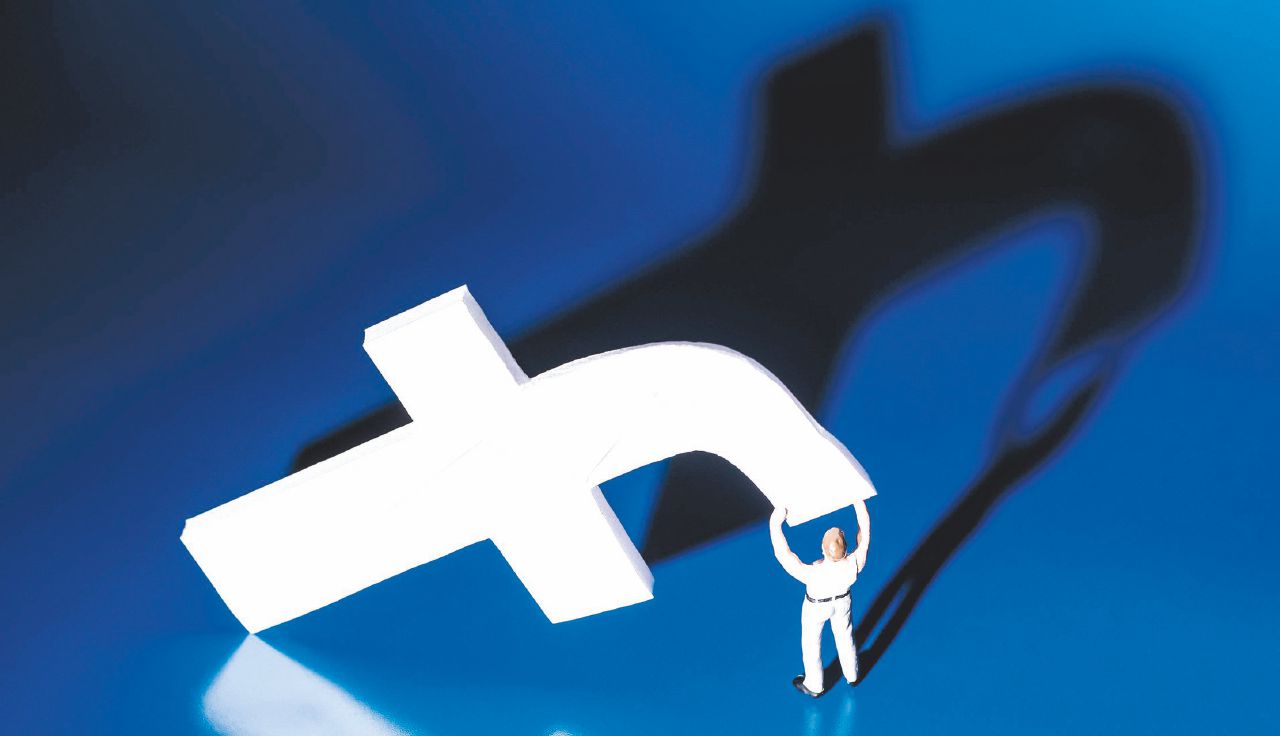 “Facebook va arginato, ora minaccia la democrazia”