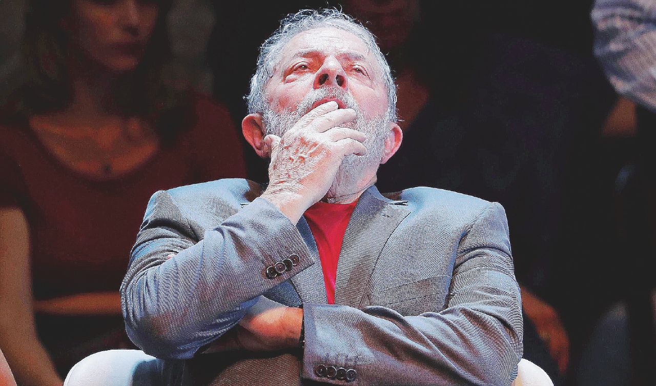 Lula: “Da questa cella combatto per il mio Brasile”