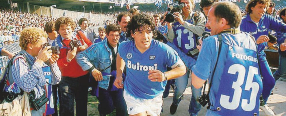Dentro e fuori - Applausi per il documentario su Maradona - Ansa Maradona è megl ’e Dardenne