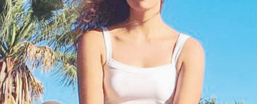 Deborah Sciacquatori - Ansa La 19enne che ha ucciso il papà torna libera: “È legittima difesa”. Lei: “Lo ringrazio per la boxe”