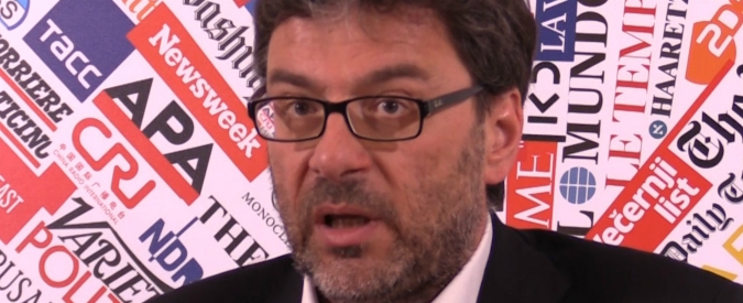 Copertina di Governo, Giorgetti: “Non accuso Conte ma così non si può andare avanti. Ritrovare spirito di squadra”
