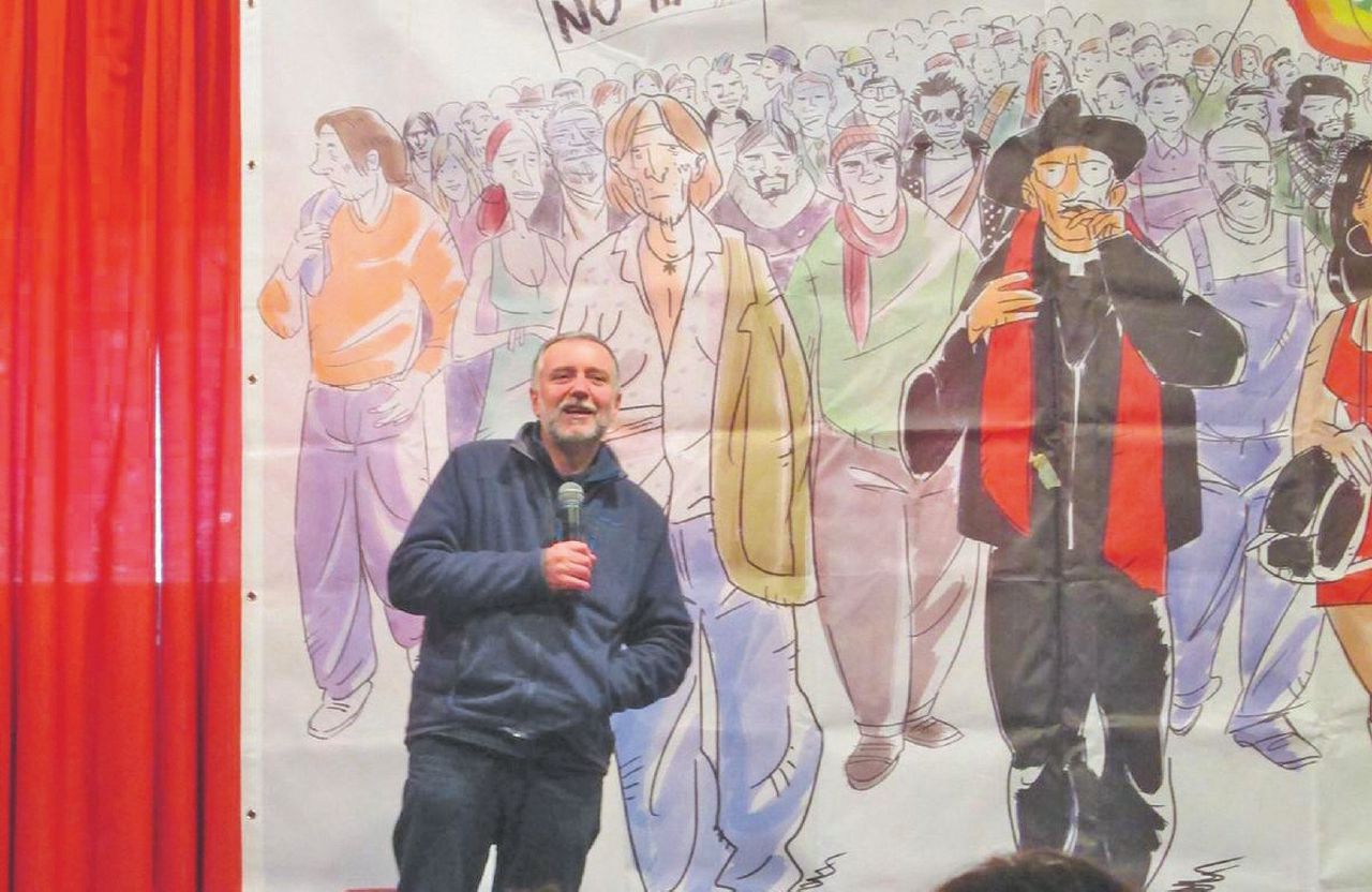 Copertina di San Benedetto continua, c’è il parroco: “Ma non chiamatemi nuovo Don Gallo”