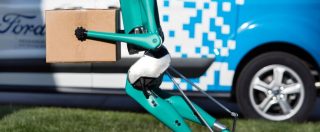 Copertina di Ford Digit, il robot fattorino che viaggia a guida autonoma – FOTO