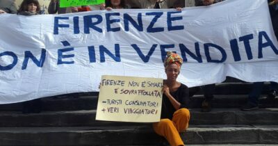 Copertina di A sinistra qualcosa si muove: ci prova Antonella Bundu