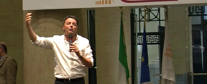 Copertina di Governo, Renzi: “Conte parla in terza persona come Checco Zalone e Maradona. È somma di tutte le incompetenze”