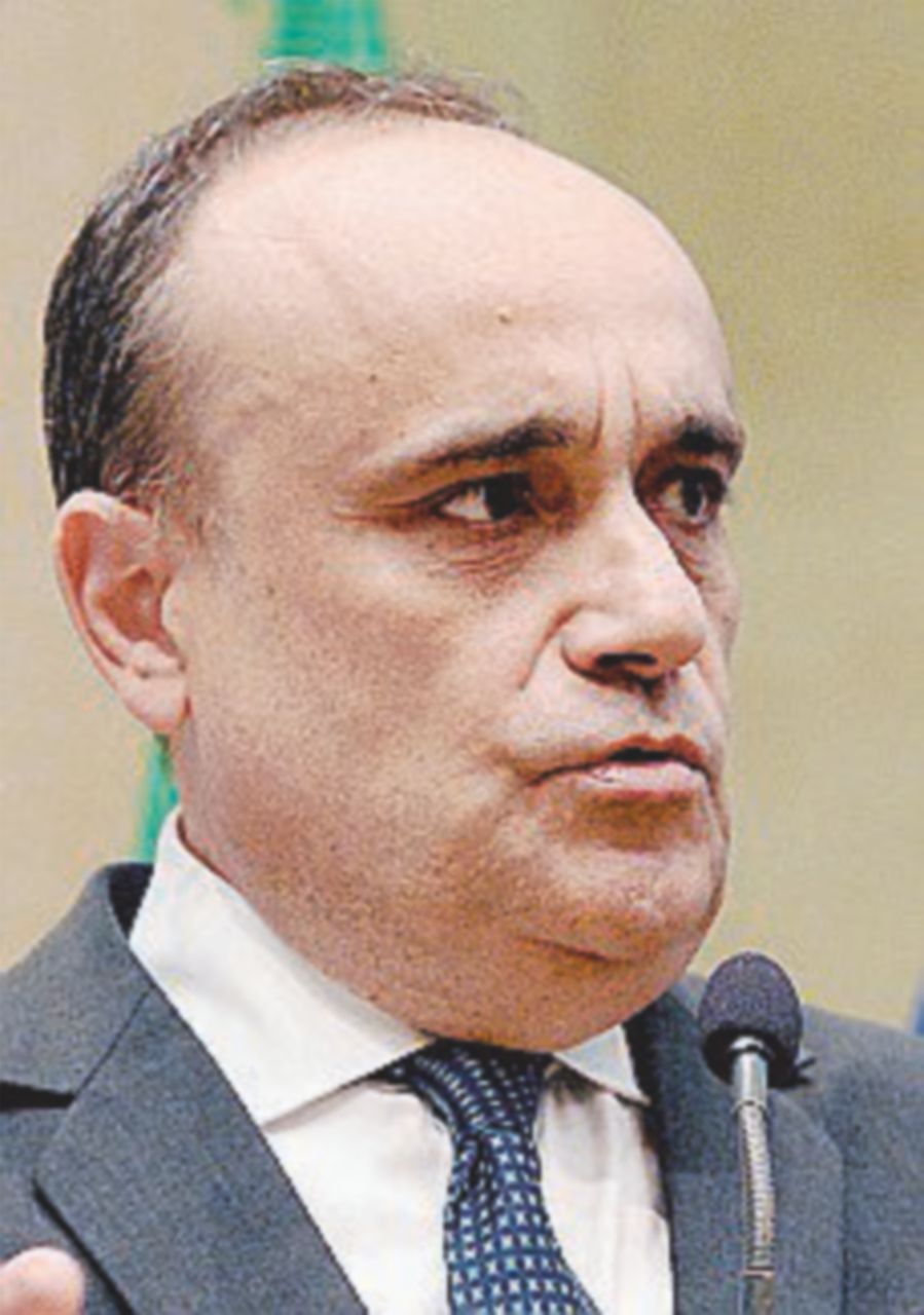 Bonisoli annuncia la stretta sui bandi per i volontari