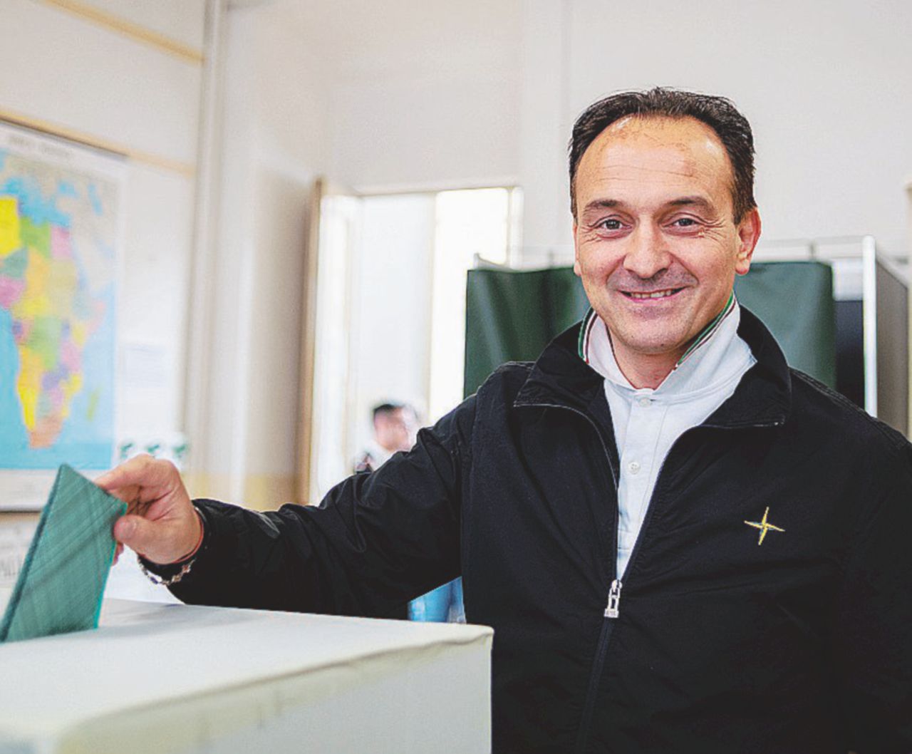 Copertina di Le mani di Silvio&Matteo sul Piemonte: Cirio in vantaggio su Chiamparino bis