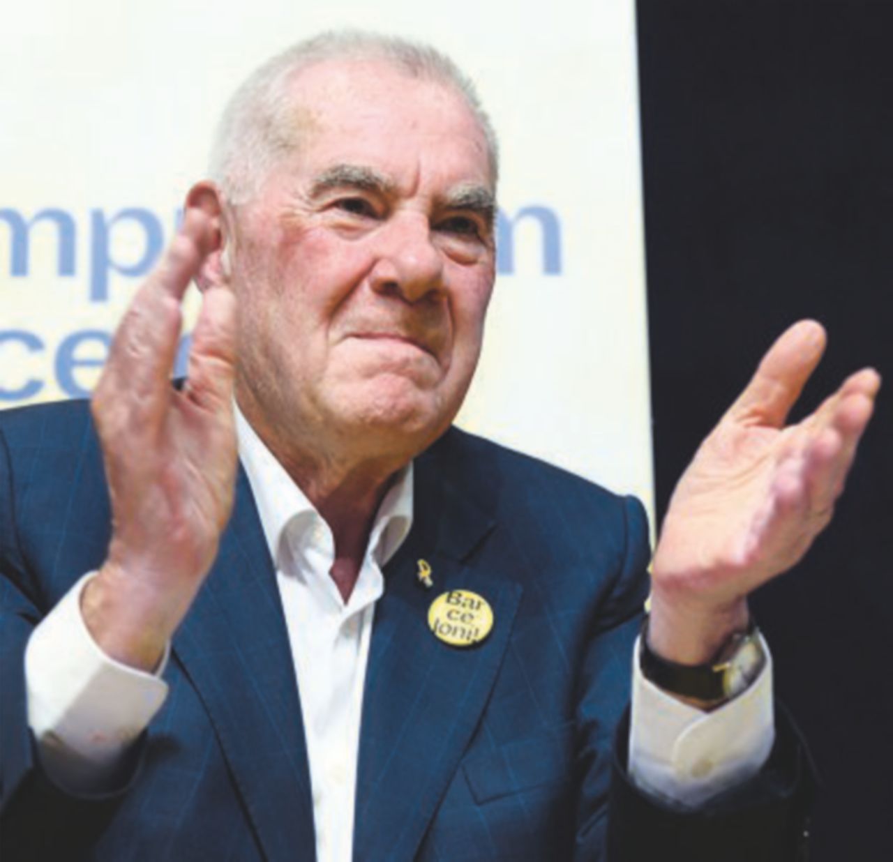 Copertina di Ernest Maragall, il separatista che fa piangere Ada Colau  ora è la spina nel fianco del Psoe