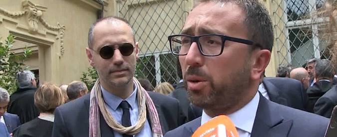 Copertina di M5s, Bonafede: “Assoluta e totale fiducia a Di Maio. Dopo sconfitte giusto non fare finta di niente e fare riflessione”