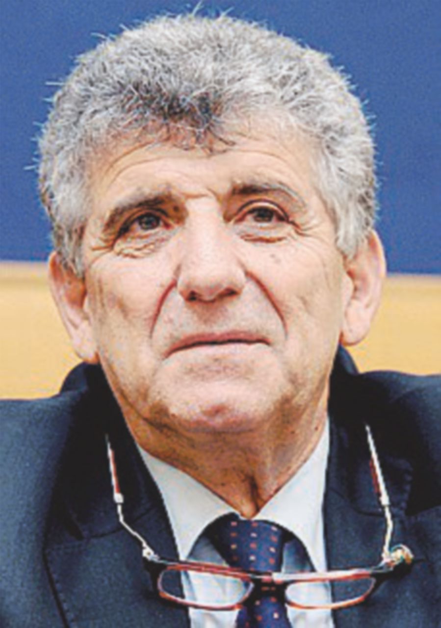 In Sardegna litigano su Bartolo: “Toglie un seggio ai nostri”