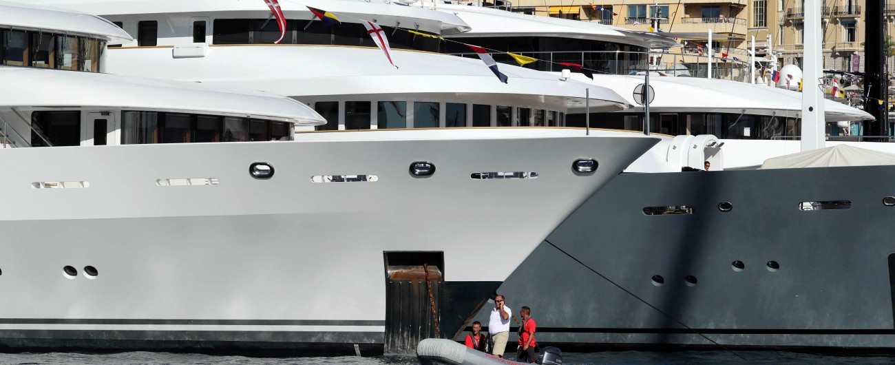 Marco De Benedetti paga 670mila euro di manutenzione ed evita il sequestro dello yacht che rischiava di finire all’asta