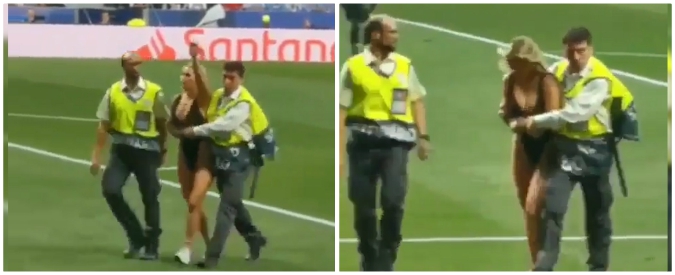 Copertina di Champions League, la modella Kinsey Sue invade il campo durante Liverpool-Tottenham: gara sospesa