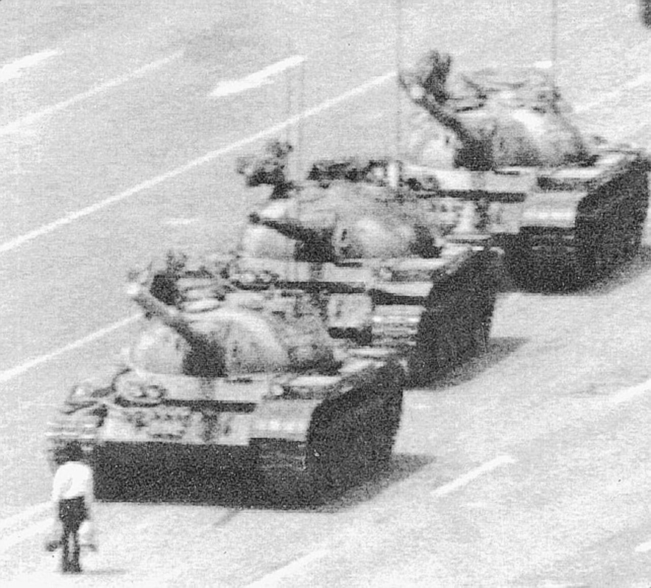 Copertina di “Fu giusta la repressione di piazza Tienanmen”