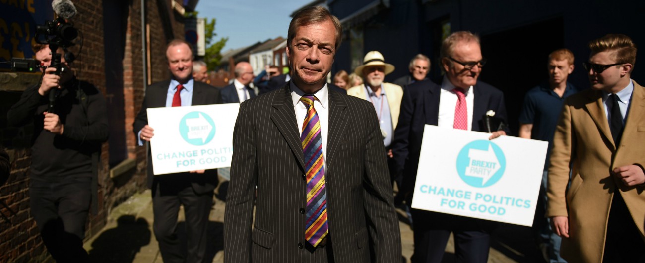 Nigel Farage chiude all’alleanza con la Lega al Parlamento europeo: “Non farà parte di Enf, vuole ricostituire Efdd”