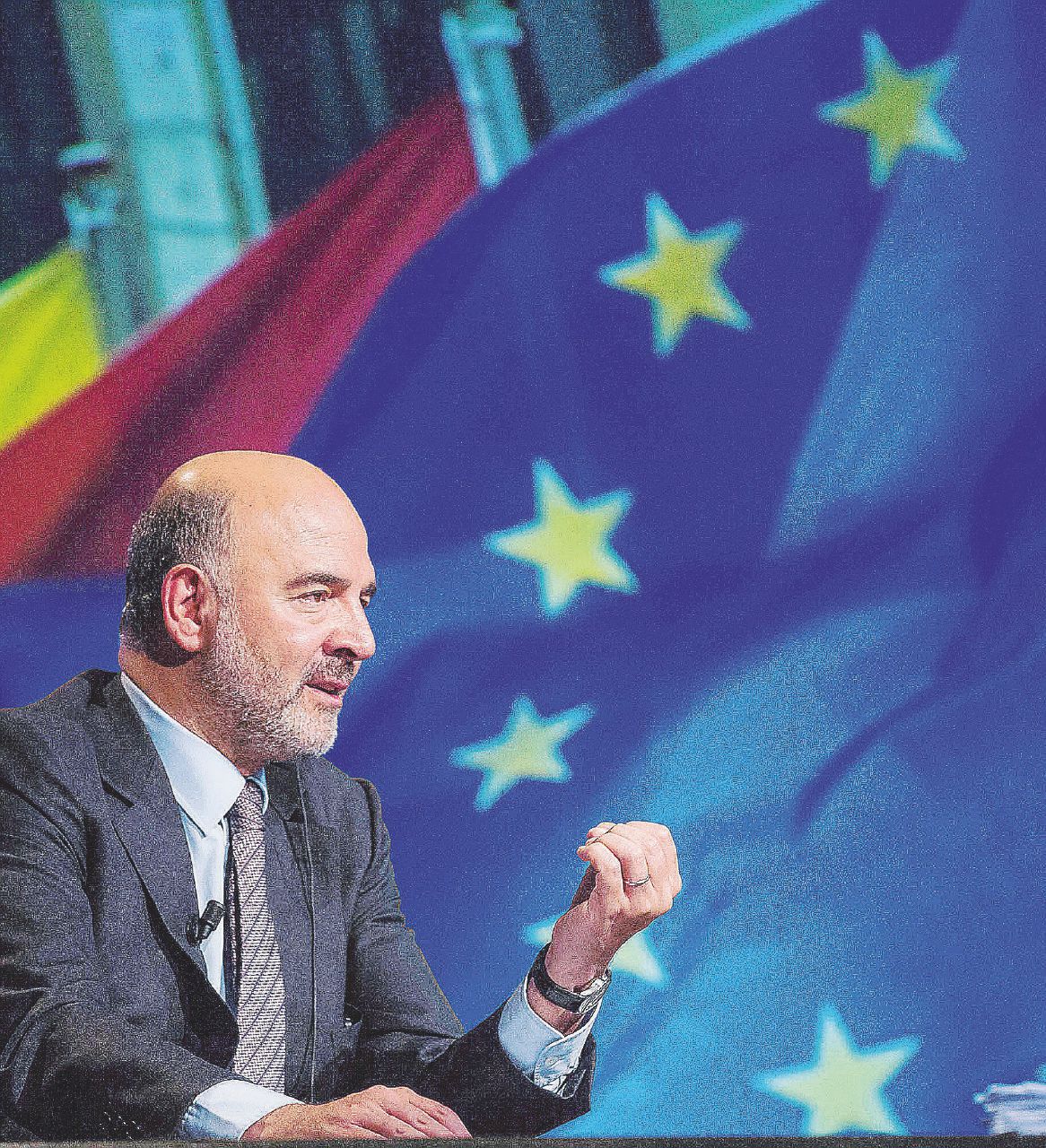 Copertina di La Commissione: “L’Ue apra la procedura contro l’Italia”