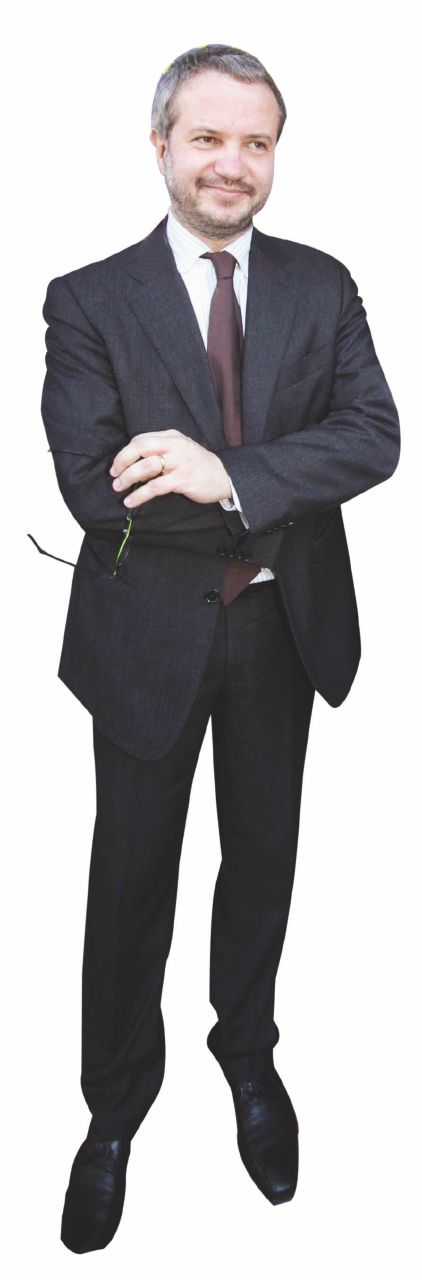 Copertina di Il confine sottile tra finanza creativa e uscita dall’euro