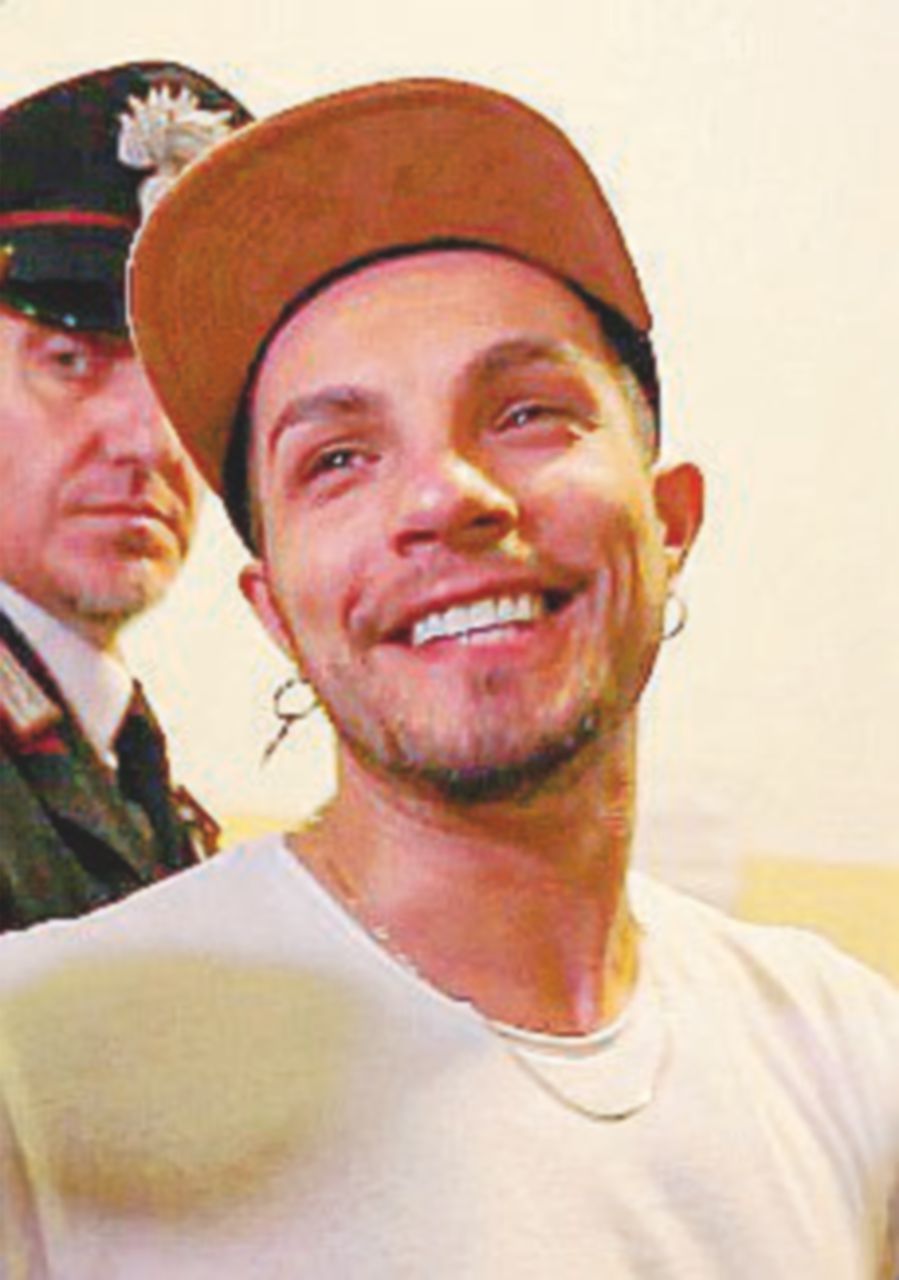 “Illegittimo l’arresto di Marco Carta”. Ma andrà a processo