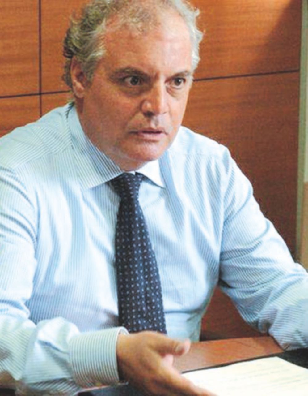 Copertina di “Jurassic Park”, Giorgetti e le pressioni sul sindaco