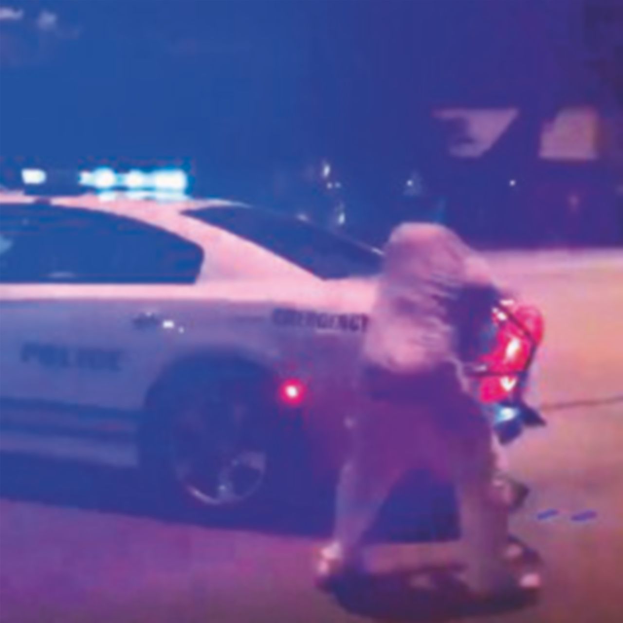 Memphis, torna la guerriglia: la polizia uccide un giovane nero