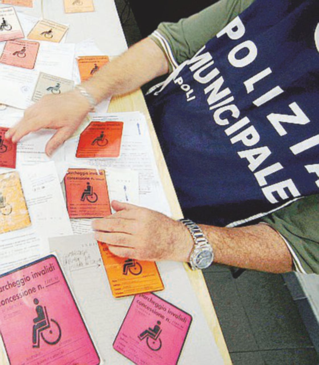 “La carica dei 104” falsi invalidi si salva grazie alla prescrizione