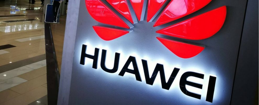 Huawei deposita il nome del sistema operativo proprietario ma altri fornitori la snobbano
