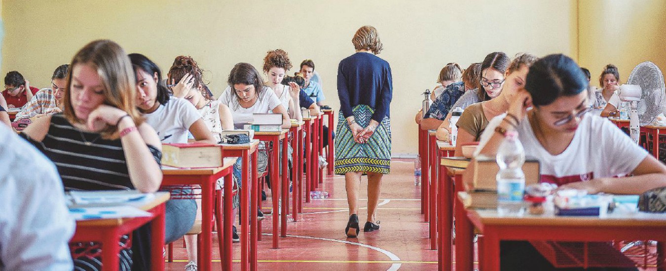 Istruzione, i dati Istat: “Meno diplomati e laureati in Italia rispetto all’Ue. Le donne hanno livelli più alti rispetto agli uomini”