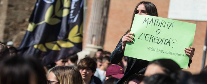 Foto Valerio Portelli/LaPresse
29-03-2019 Roma, Italia
Nella foto: Corteo Studentesco contro la riforma dell' esame di Stato