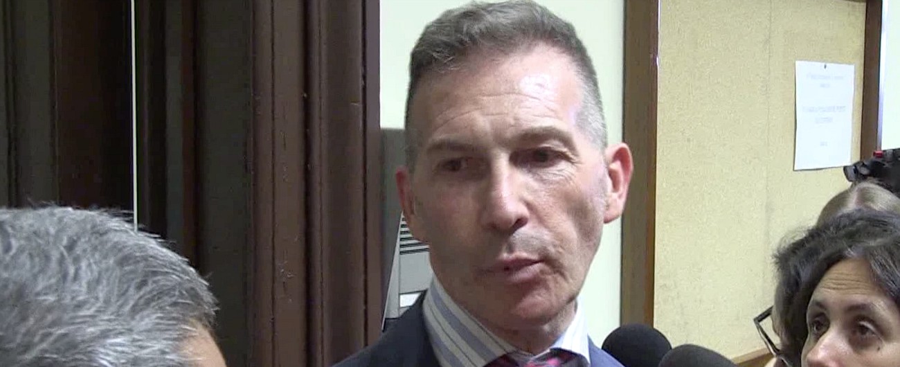 Copertina di Caos procure, Poniz (Anm): “Nella magistratura c’è un problema morale. Ripensare a degenerazione del carrierismo”