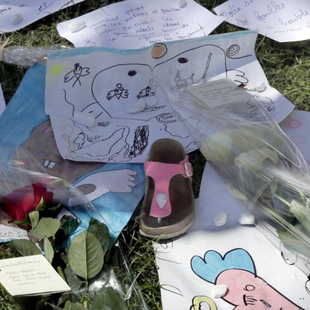 Perse la ex moglie e il figlio di 4 anni nell’attentato di Nizza: “E’ morto di dolore”
