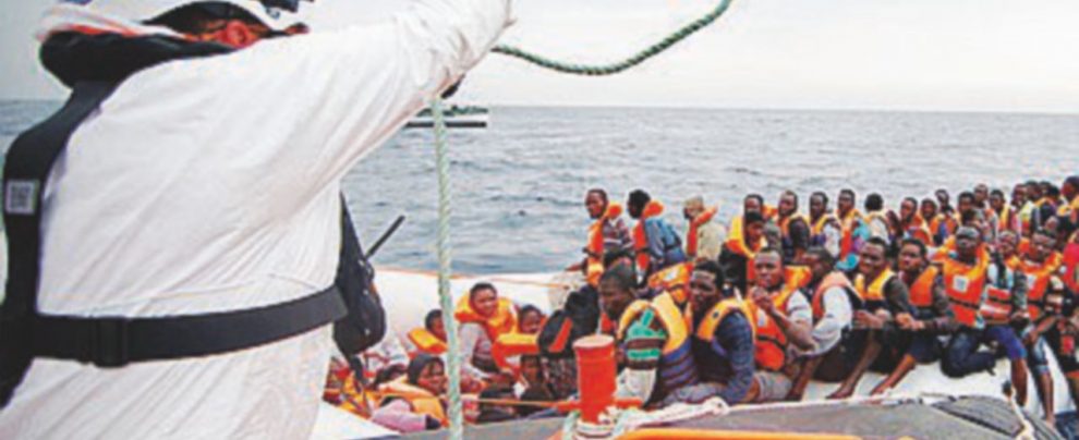 Salvataggio in mare Gli avvocati e le richieste d’asilo: “Sistematico rigetto dei ricorsi e stranieri condannati alle spese”