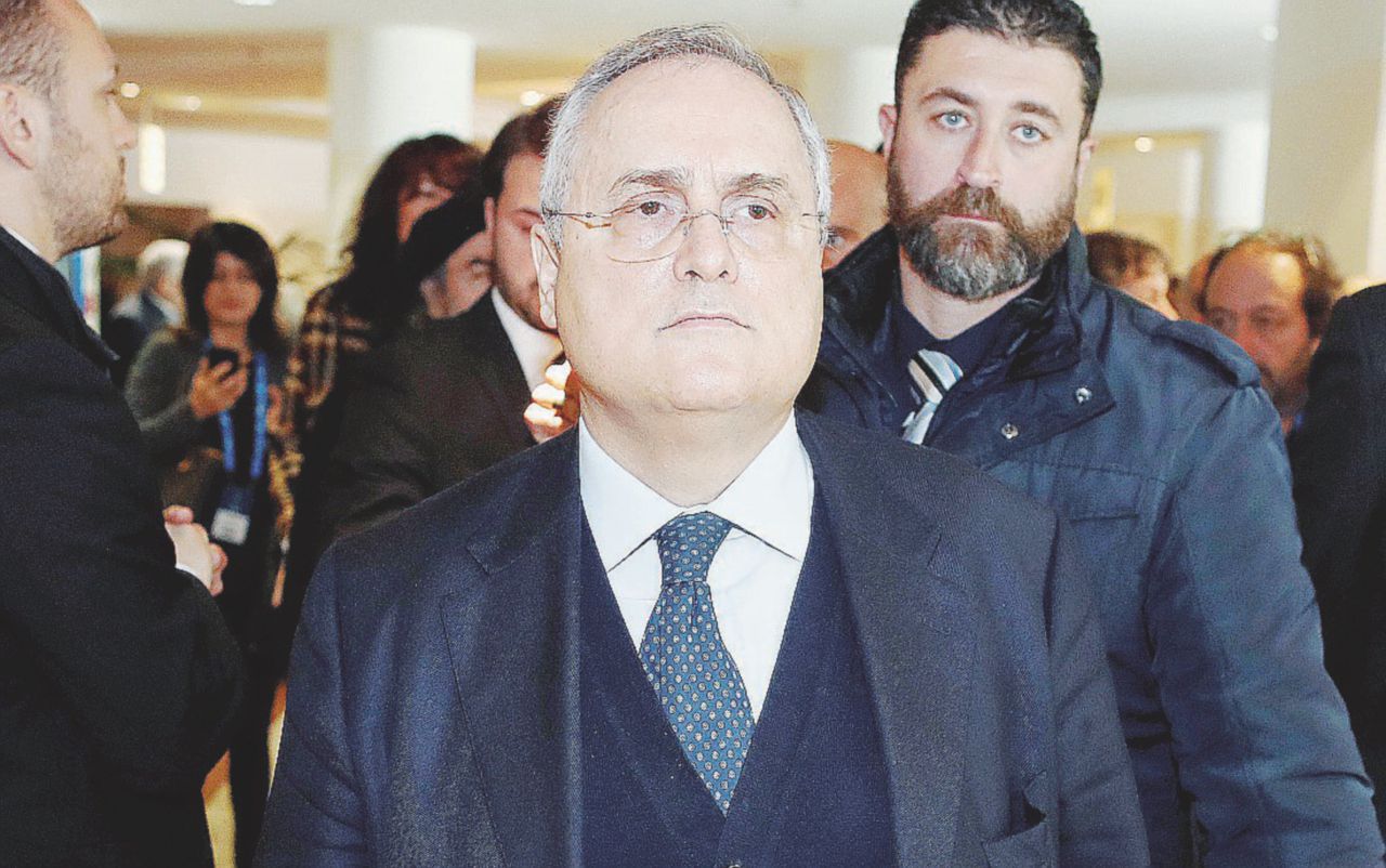Lotito sogna il Senato: la Giunta pronta a “regalargli” un seggio