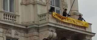 Copertina di Trieste, tolto lo striscione di Giulio Regeni dalla Regione per gli addobbi dell’under 21. Fedriga: “Non lo rimetteremo”