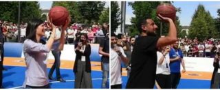 Copertina di Torino, la “sfida” a pallacanestro tra Appendino e Belinelli al nuovo campetto: il risultato è sorprendente