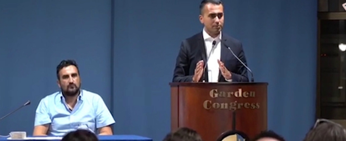 Copertina di M5s, Di Maio: “Ci sono persone che bivaccano, serve pulizia. Non si può entrare, mettere tutto a soqquadro e andarsene”