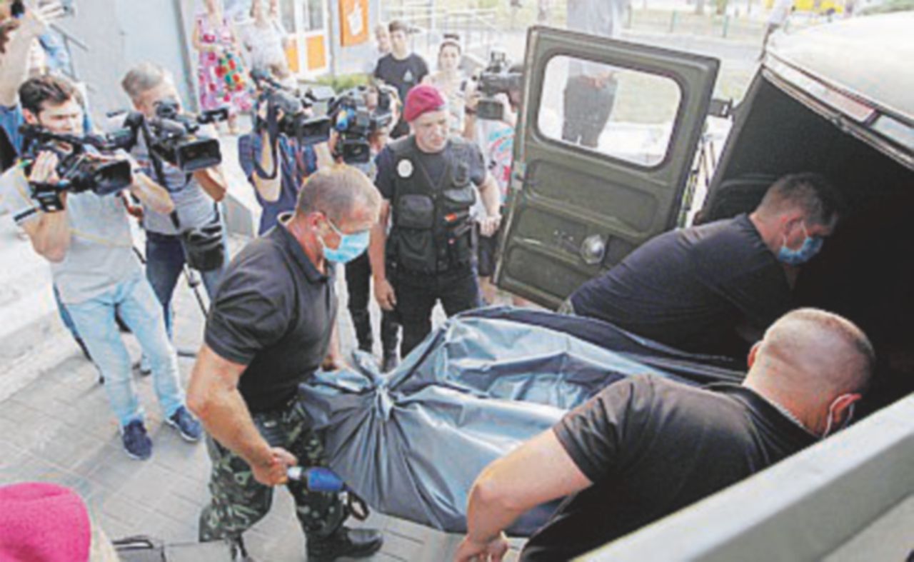 Ucraina torna alle urne per “rinnovare” la Camera