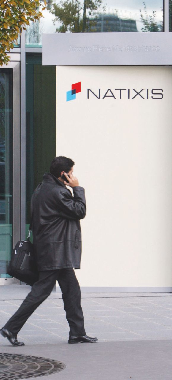 Natixis, i fondi annegano  in un bicchiere di H2O