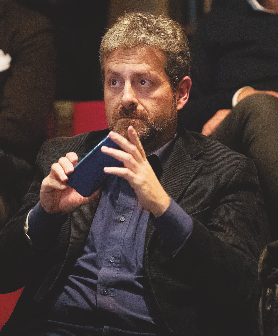 Copertina di “Il nostro governo deve bloccare subito gli appalti”