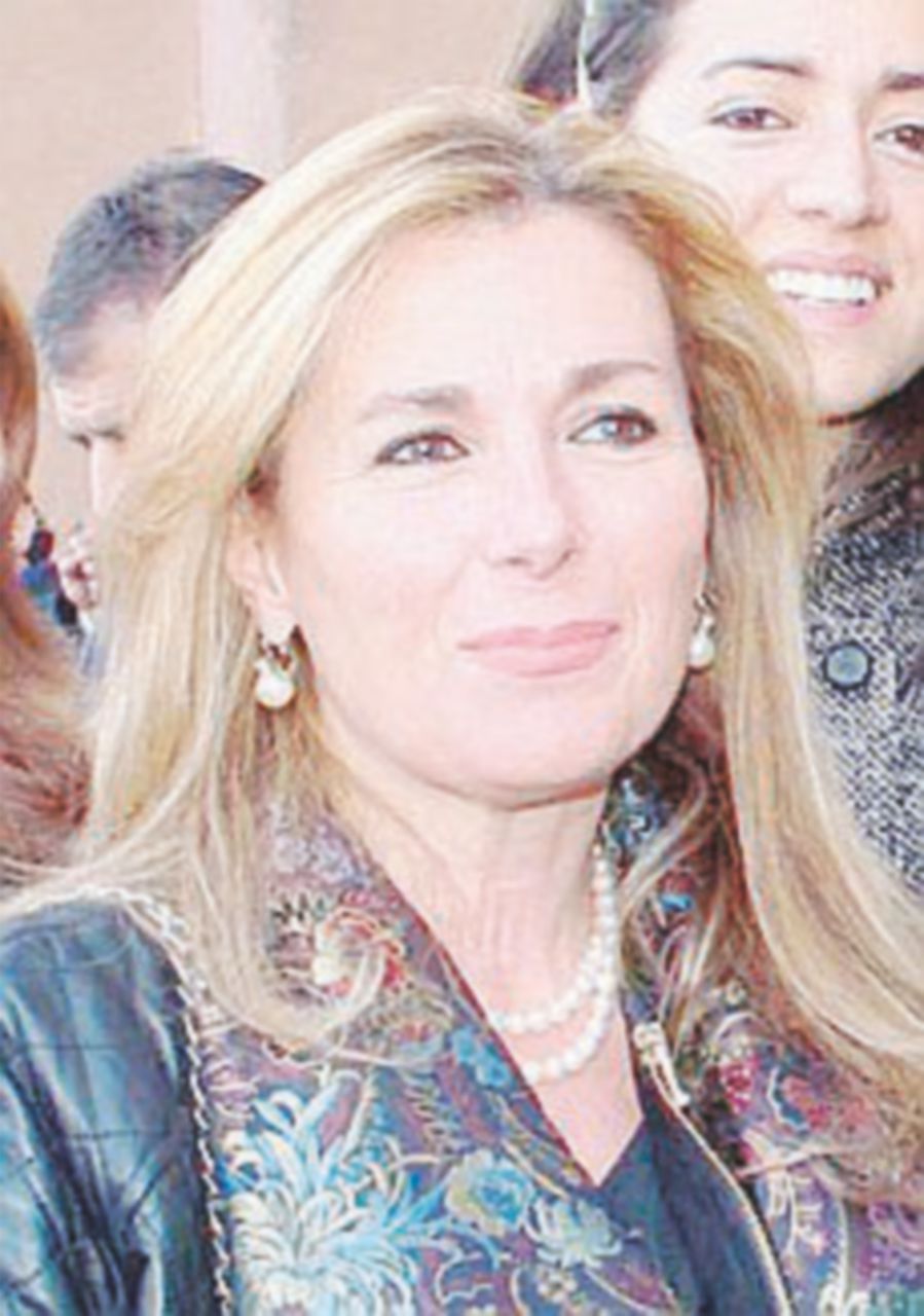 Orchestra siciliana, la direttrice Udc cede al professore