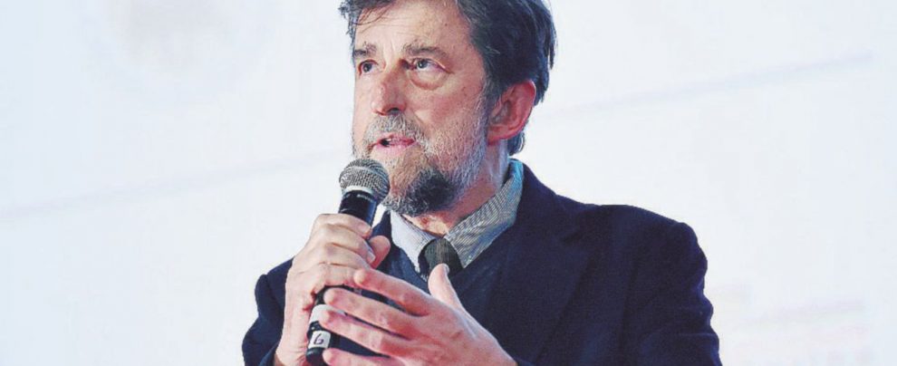 Insta-Nanni e i social: l’autarchico ha abdicato Insta-Nanni e i social: l’autarchico ha abdicato